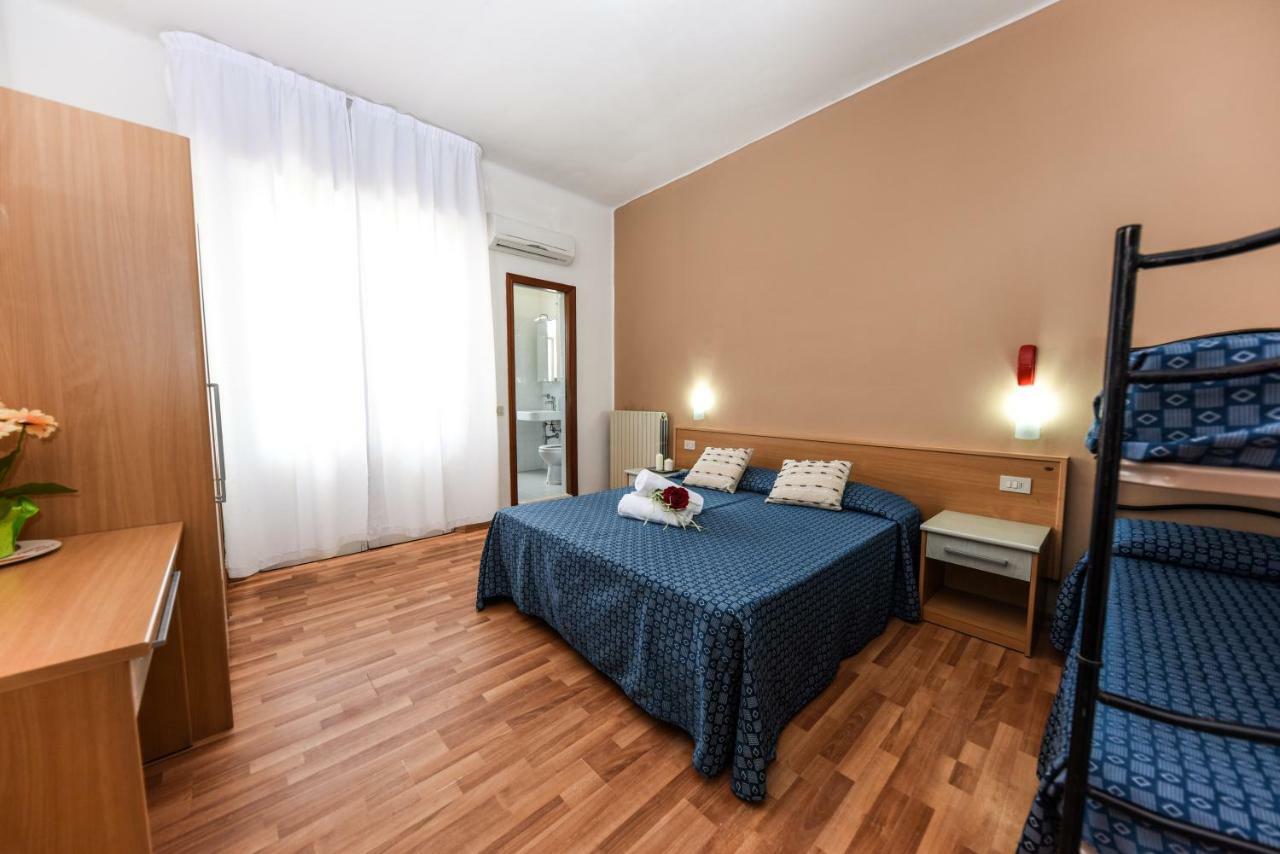 Hotel Miramare Marotta Dış mekan fotoğraf