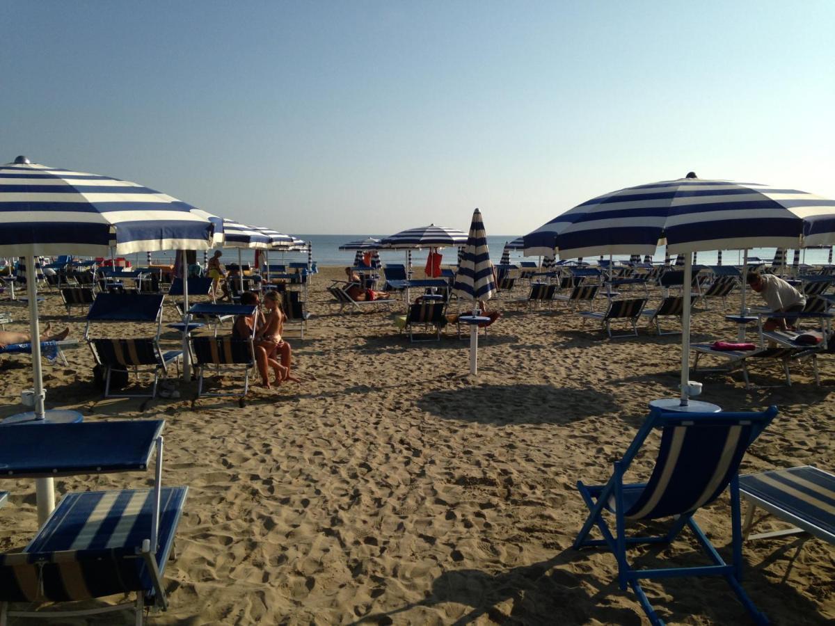 Hotel Miramare Marotta Dış mekan fotoğraf